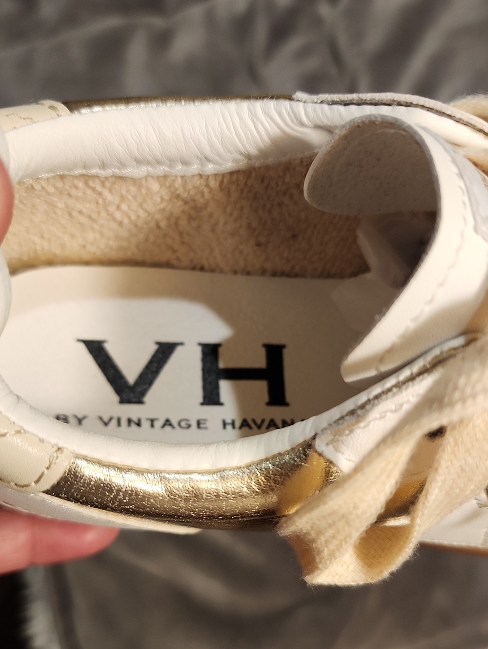 VH by Vintage Havana - Size 6 - Picture 12 of 15